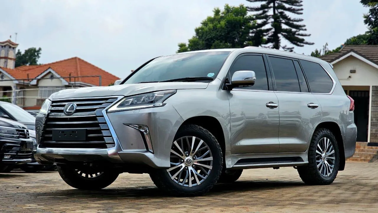 2017 Lexus LX450d