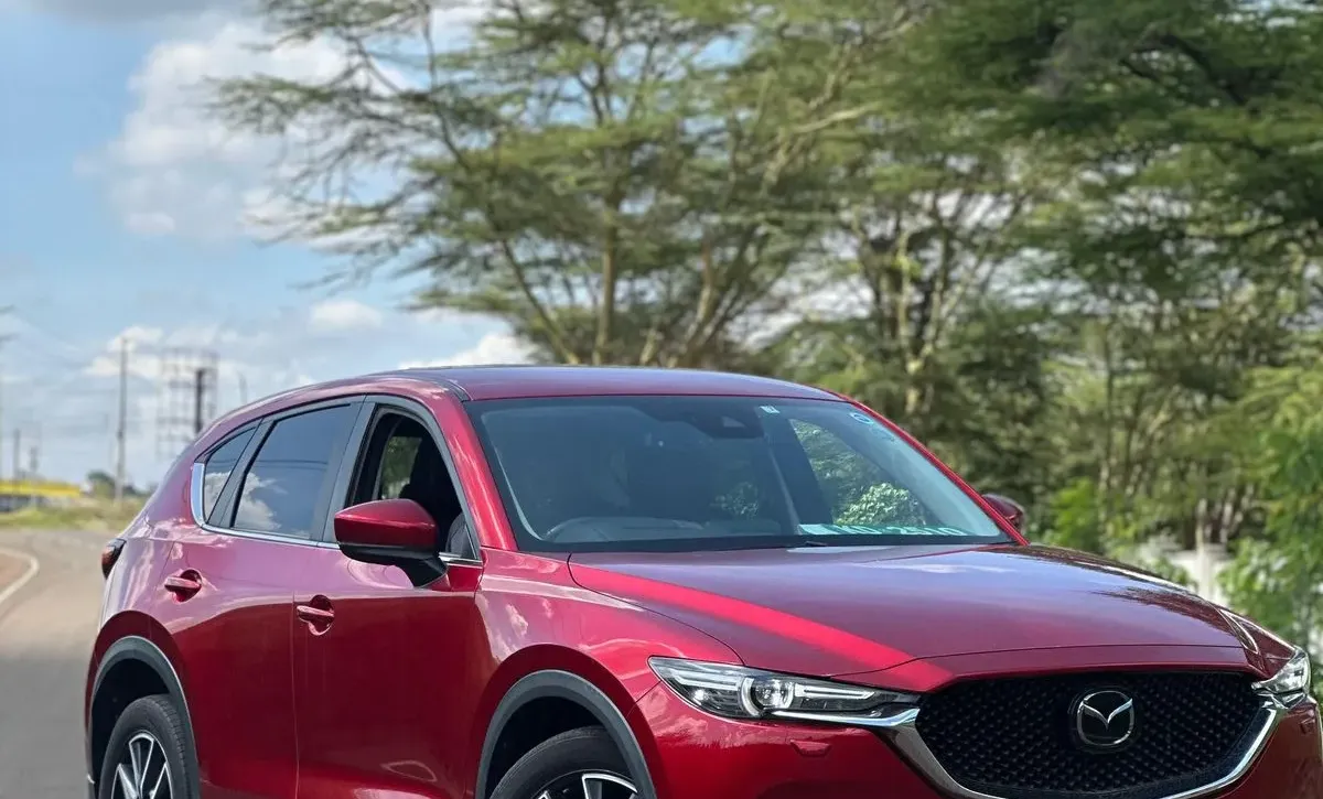 2017 Mazda CX-5 AWD – Elegance, Comfort, and Performance