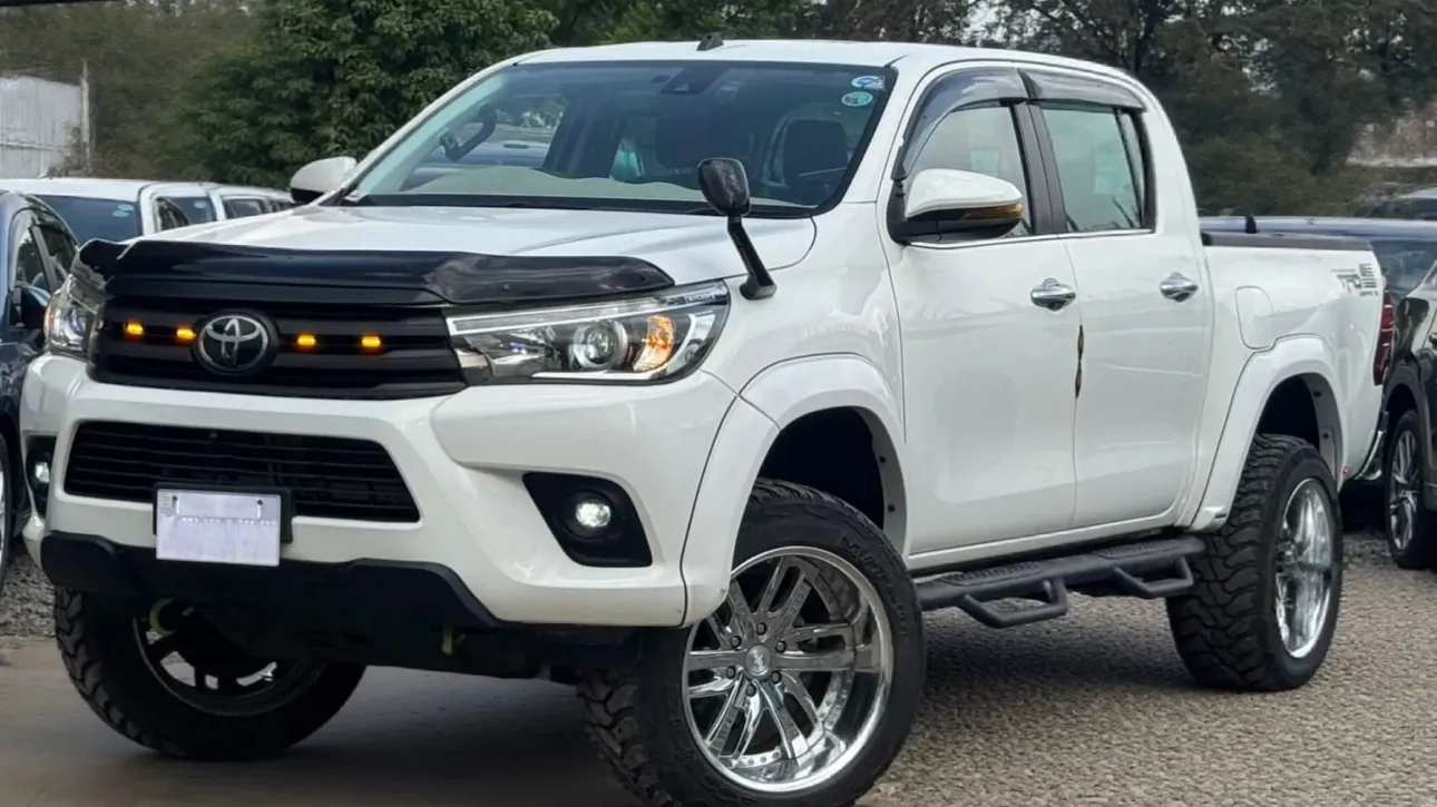 Toyota Hilux Double Cab 2018 – 2.4L Diesel (KDW)